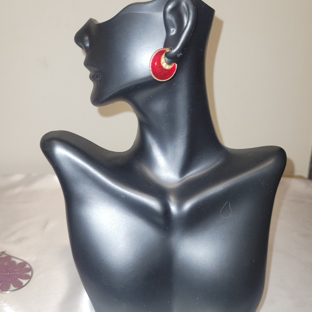 Elegant Red Crescent Earrings